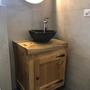 Petit meuble en vieux bois