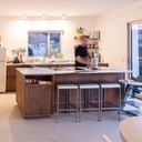 Cuisine en placage de noyer