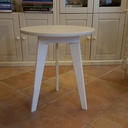 Petite table 3 pieds