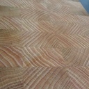 Ma première réalisation (planche à découper en chêne en bois de bout)