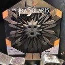 Sculpture et pedalboard en bois brûlé