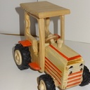 TRACTEUR ET CABINE BOIS