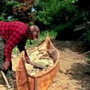 César et son canot d'écorce.