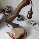 Petite lampe "hachement" belle