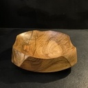 Vide poche carré au tour à bois.