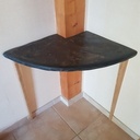 1/4 de guéridon avec plateau en ardoise rustique