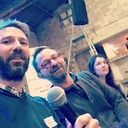 Juste avant de prendre le micro