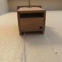 Lampe veilleuse en forme de nichoir