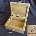 Petit coffret en chêne et epoxy