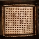 Le dessous de l'assise