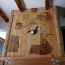 Cheminée savoyarde en Pin cembro et Mélèze