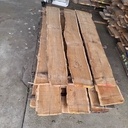À vendre 90 Plateaux de chêne sec 2,5 ans – 30 à 40/45 mm – Moyennes et Grande