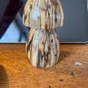 Champignon en bois ouvre bouteille