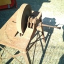 Une copine pour les copains : la meule triomphe !