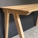 Bureau épuré en chêne