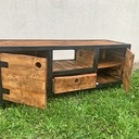 Meuble TV de style industriel