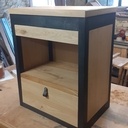 Petit meuble en chêne en jouant avec l'ebonisation