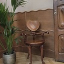 Chaise a la casa batllo