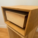 Mise en valeur des contrastes de l'érable en façade.