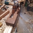 Outil a moulure de grand cadre à  4 fers