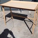 Bureau  d'inspiration scandinave
