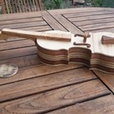 Boite en forme de violon