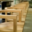 Série de dix chaises en hêtre