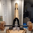 Lampe industrielle sur pied