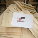 Un bureau  / tv laqué pour un studio