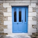 Porte en châtaignier