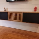 Meuble TV suspendu Chêne / Valchromat noir