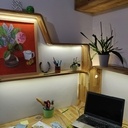 Étagères lumineuses de bois courbe