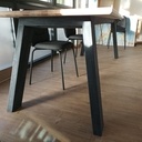 Table en chêne lamellé collé