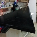 Sapin de hiver géant custom-made, concept store Lyon noir brillant