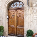 Porte en noyer