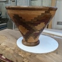 Vase en pétale segmenté.