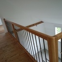 Escalier  avec petit limon courbe massif