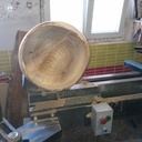 Plat en noyer (legerement mangé)