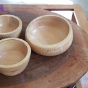 Bols en robinier tourné