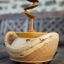 Une boite un peu zinzin.