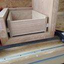 Tables de chevet merisier d'inspiration Art Déco