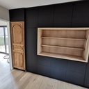 Dressing moderne avec porte ancienne