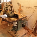 La toupie et son précieux anti-mange doigts... L'entraineur ! Démonté, sablée, repeinte !