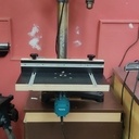 Modification d'un plateau de perceuse à colonne pour y fixer une afflereuse