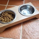 Support à gamelles pour chat