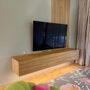 Meuble tv suspendu en chêne