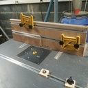 Défonceuse sous table avec ascenseur "pas con"