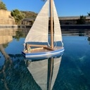 Voilier de piscine