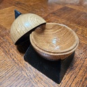 Sphère incluse dans une pyramide (uniquement au tour aucune scie)