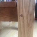 Une Table de Chevet en Chêne